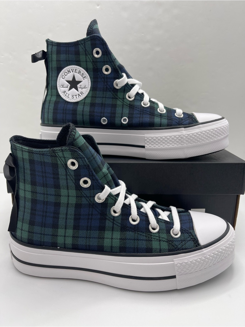 Converse A13879C
CTAS LIFT HI
NAVY/BLACK/WHITE Platform Sneakers Plaid